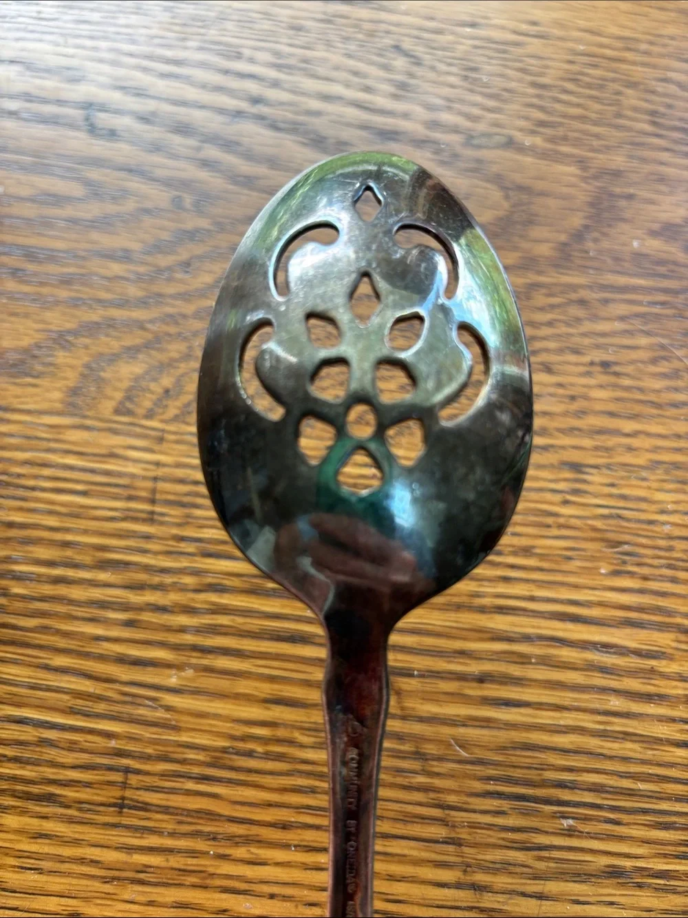 Oneida Community Slotted Spoon, Silverplate. Louisiana